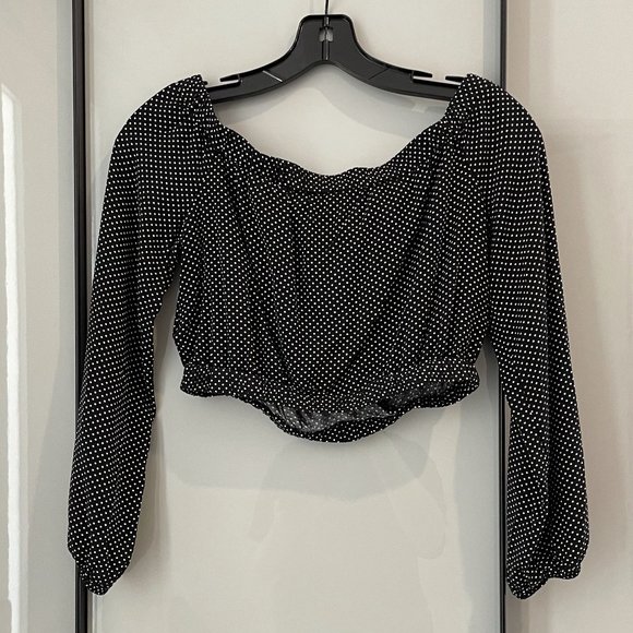 Bcbgeneration Polka Dot Off-the-shoulder Cropped Top In Black - Picture 6 of 9